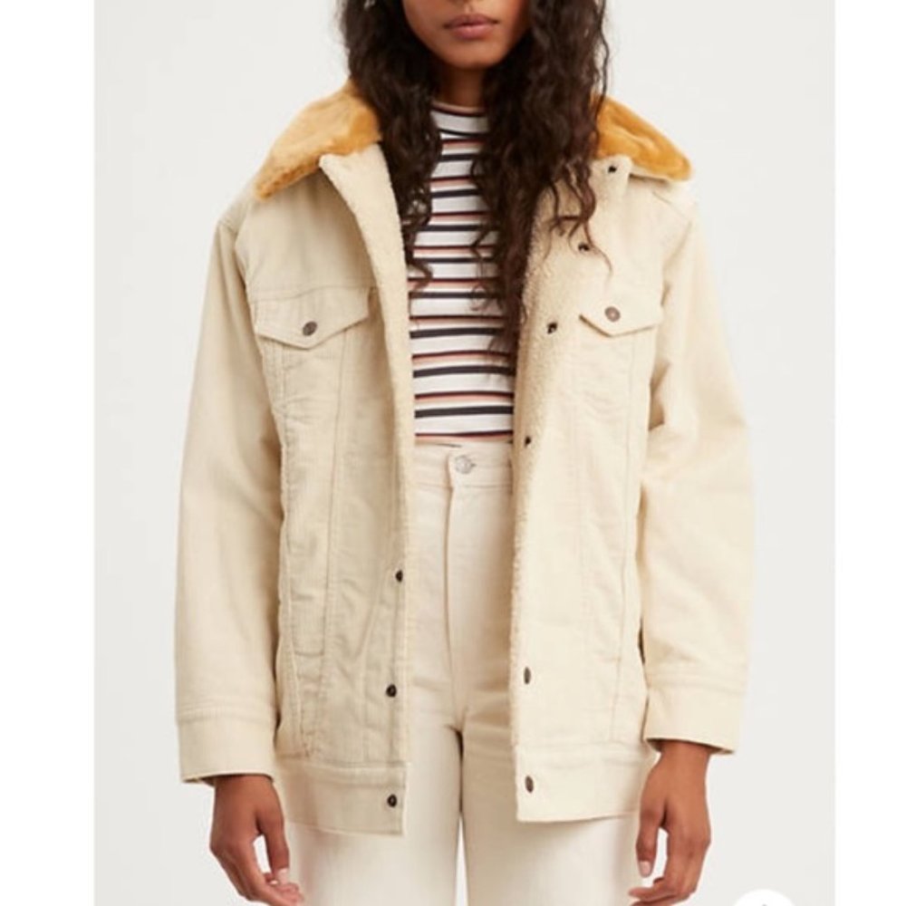 Levi's Oversized Corduroy Fur Trucker Jacket NWT